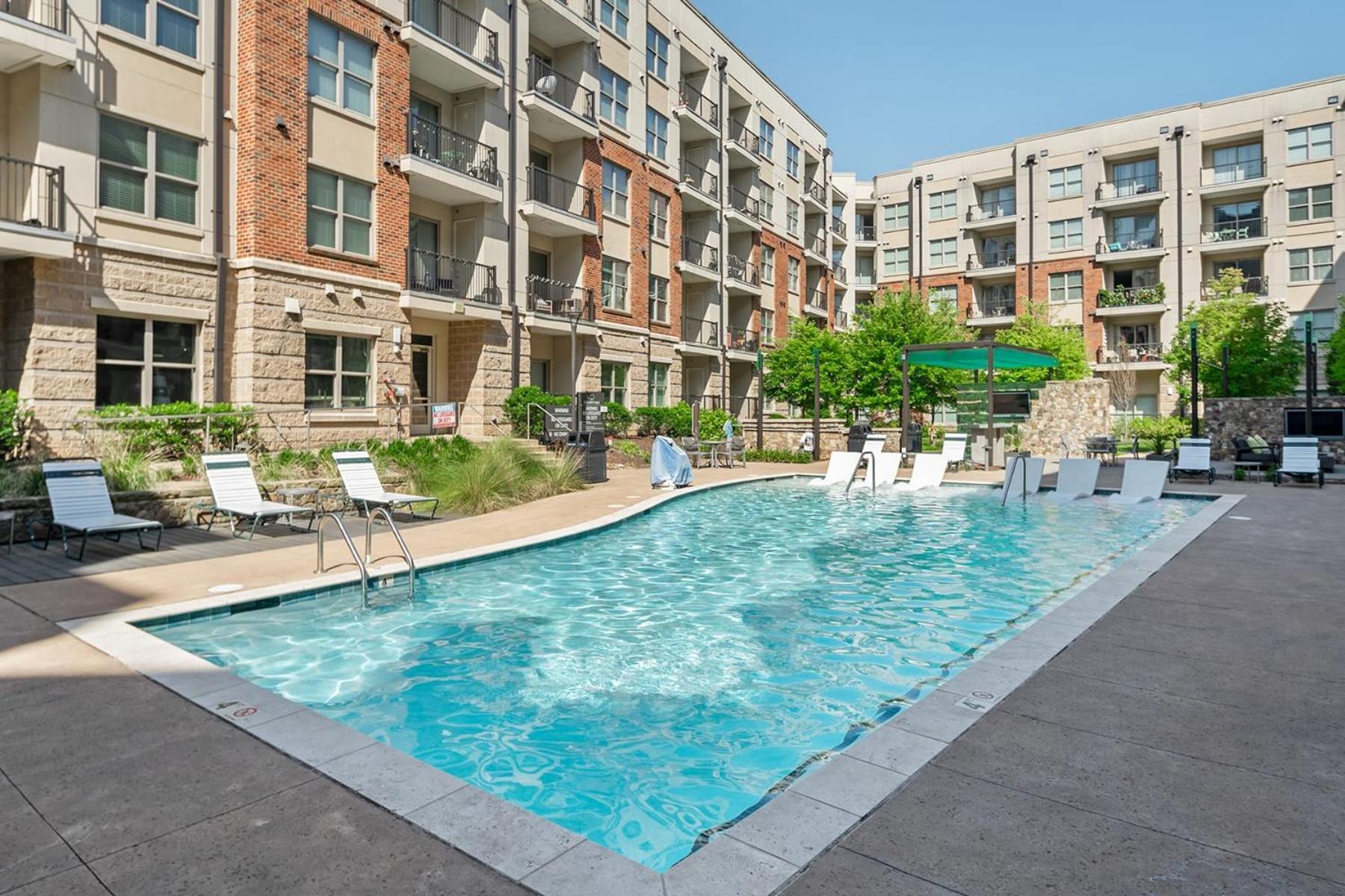 Uptown 4Th Ward Luxury Apt Year-Round Pool Charlotte Luaran gambar