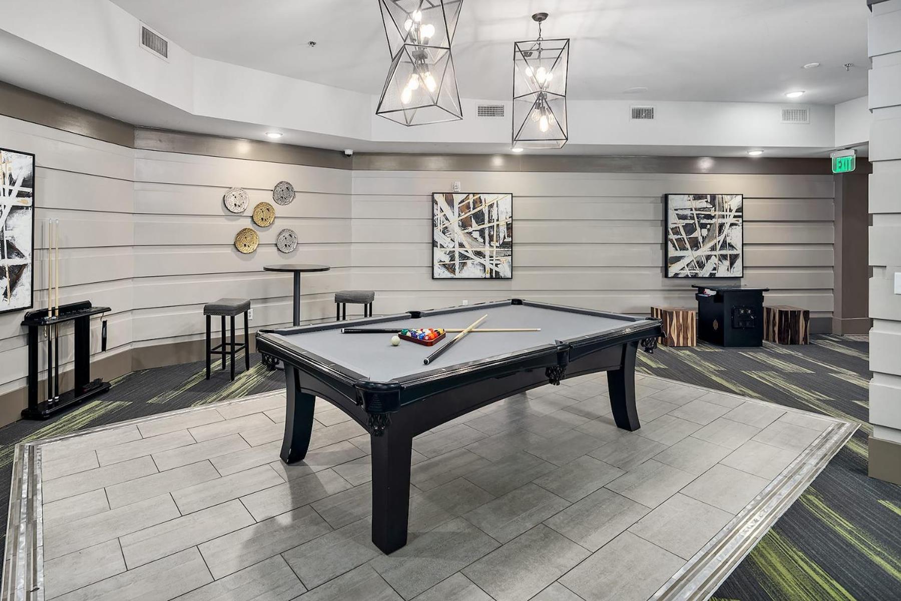 Uptown 4Th Ward Luxury Apt Year-Round Pool Charlotte Luaran gambar