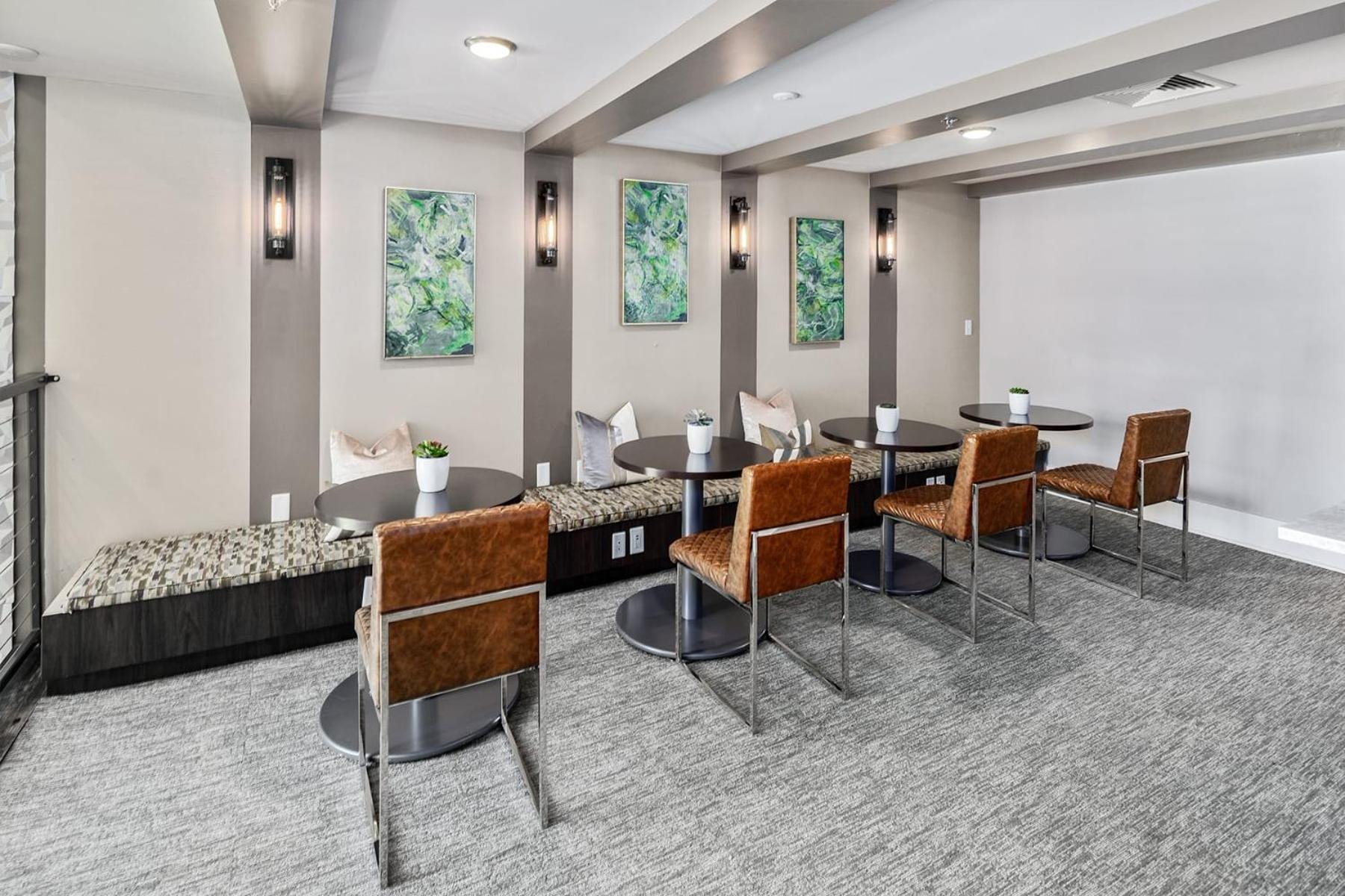 Uptown 4Th Ward Luxury Apt Year-Round Pool Charlotte Luaran gambar