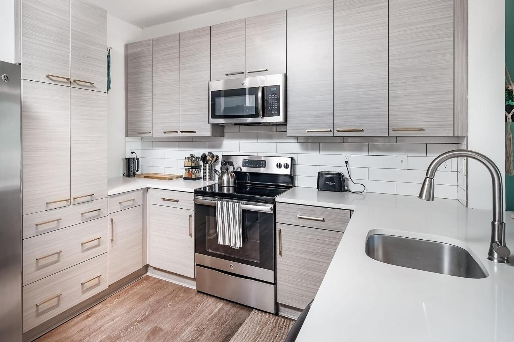 Uptown 4Th Ward Luxury Apt Year-Round Pool Charlotte Luaran gambar