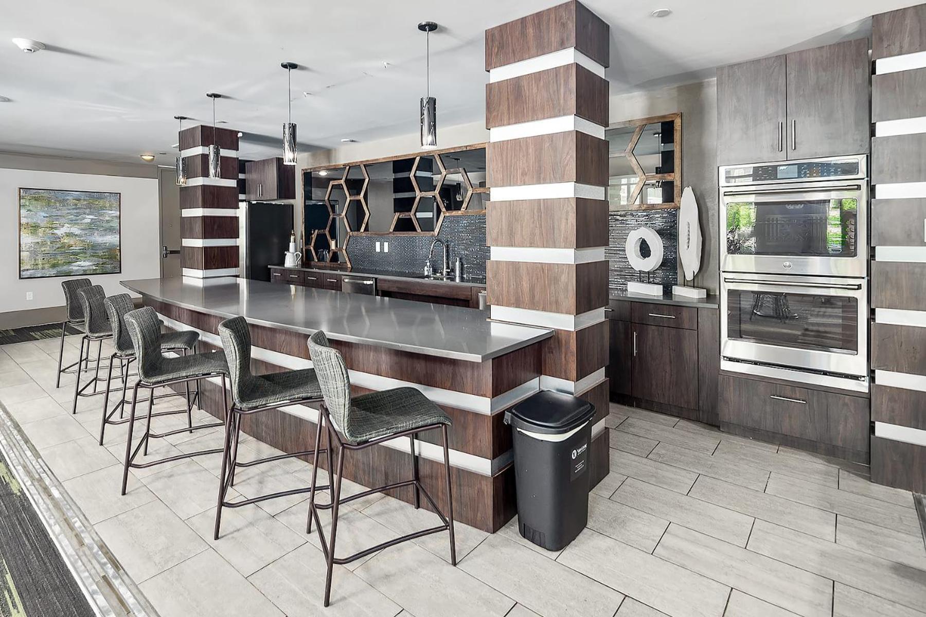 Uptown 4Th Ward Luxury Apt Year-Round Pool Charlotte Luaran gambar