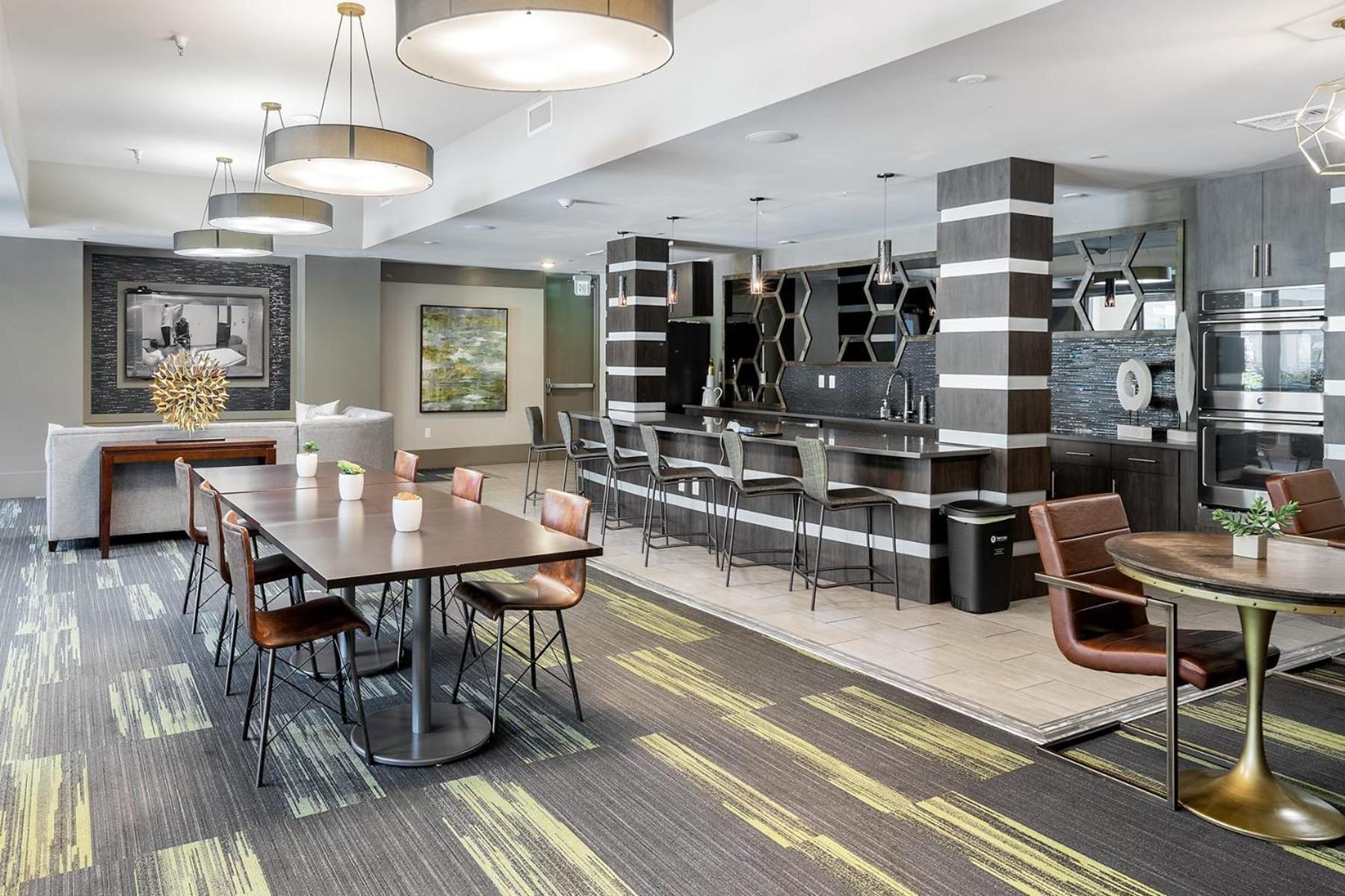 Uptown 4Th Ward Luxury Apt Year-Round Pool Charlotte Luaran gambar