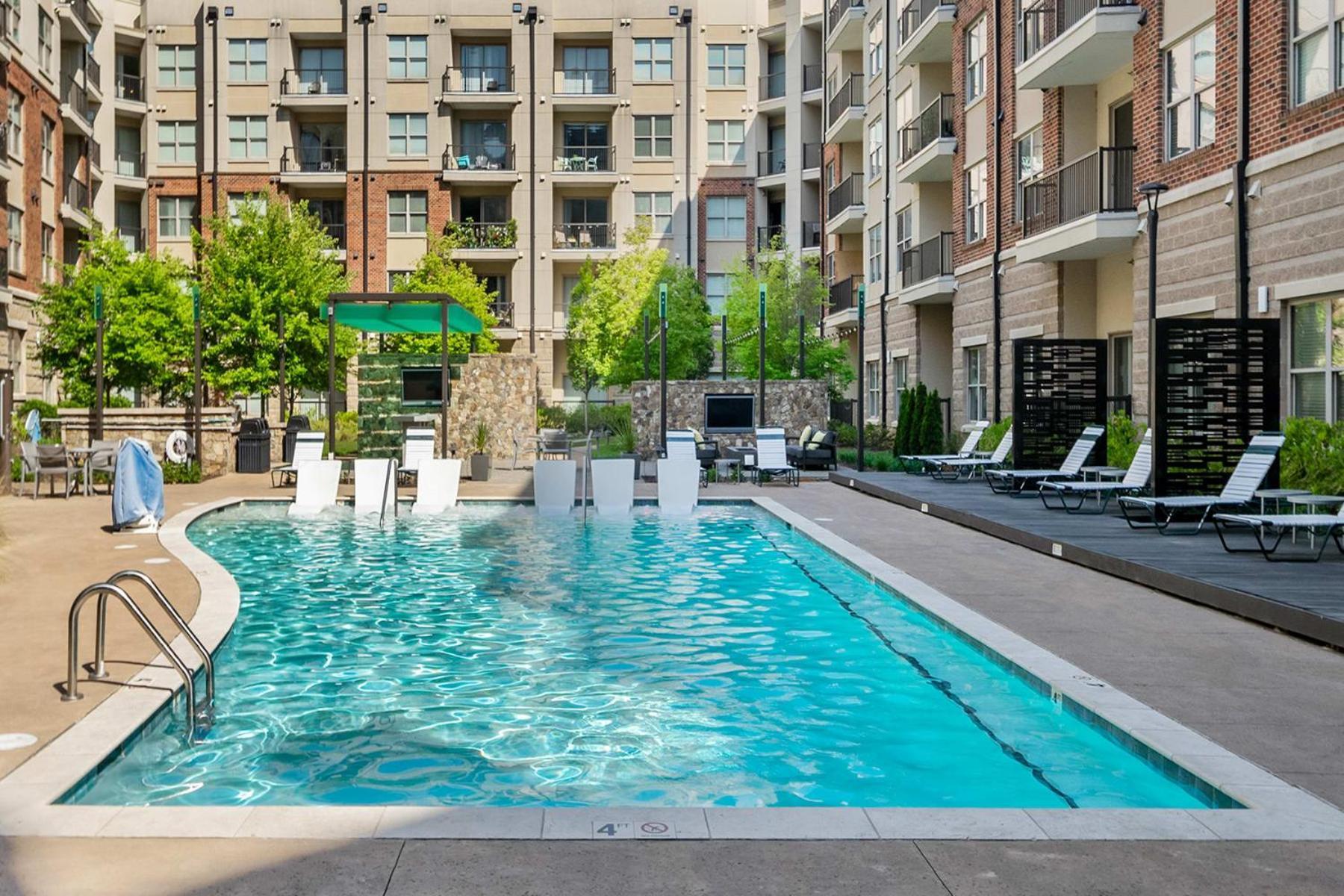 Uptown 4Th Ward Luxury Apt Year-Round Pool Charlotte Luaran gambar